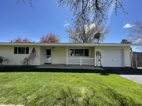 10859 Vincent Dr, Klamath Falls, OR 97603