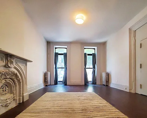 Rented by Oxford Property Group | media 1