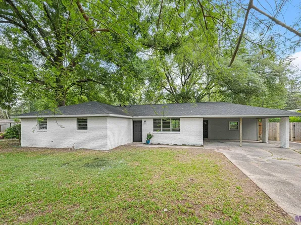 5621 Bluefield Dr, Greenwell Springs, LA 70739