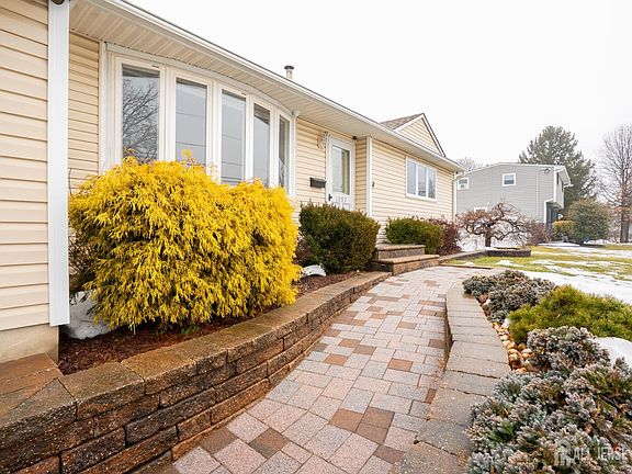 2nd image of 1397 Seminole Rd