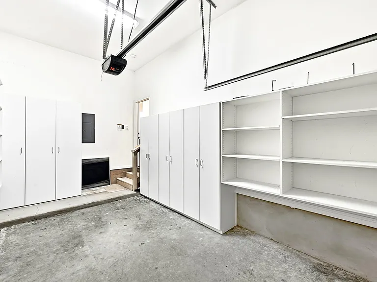 201 Varco Dr — Photo 27