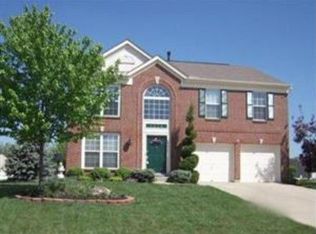 1214 Braxton Parke Dr, Amelia, OH 45102