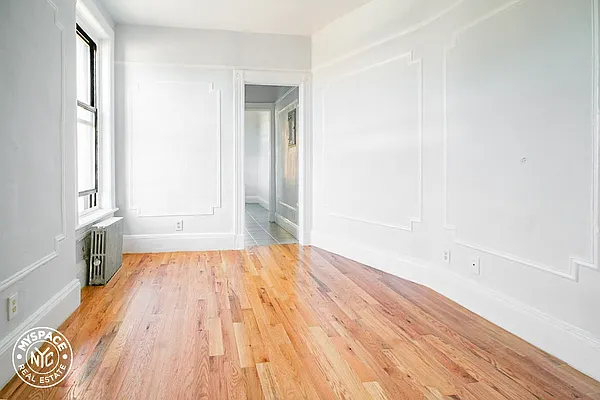 Rented by MySpaceNYC | media 25