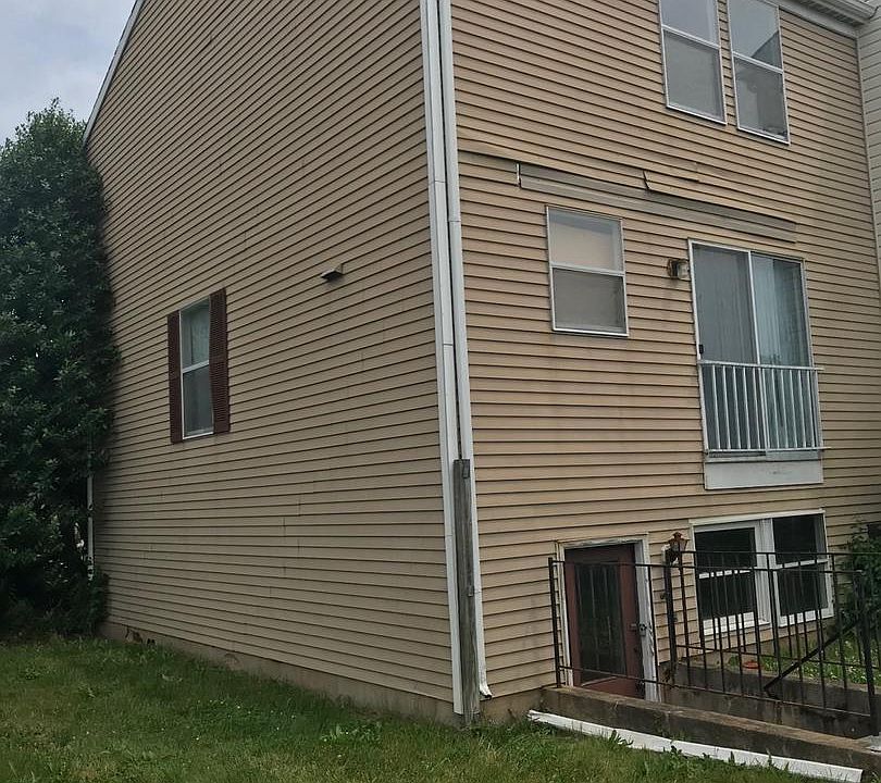 2nd image of 508 Beebe Ct