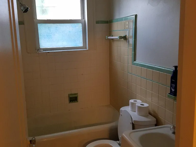 2131 N Stafford St #ST FLOOR — Photo 7