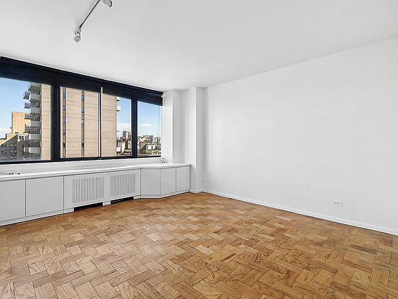 2nd image of 455 E 86th St APT 19D