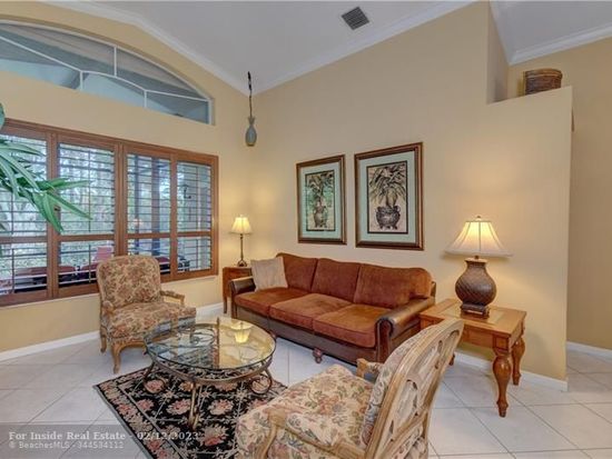 7147 SE Twin Oaks Cir, Stuart, FL 34997