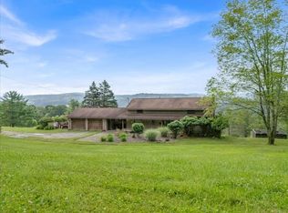 270 Steed Rd, Chenango Forks, NY 13746