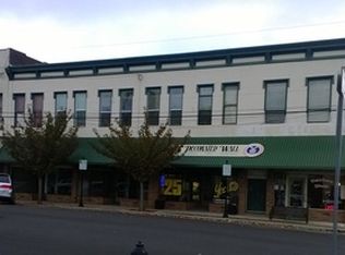 190 SE Mill St APT 10, Dallas, OR 97338