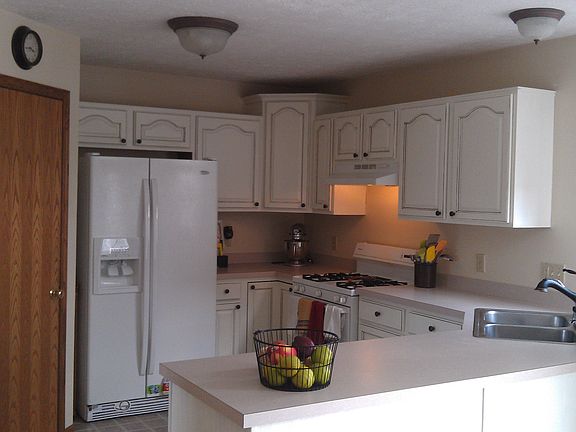5th image of 3542 Candace Ct