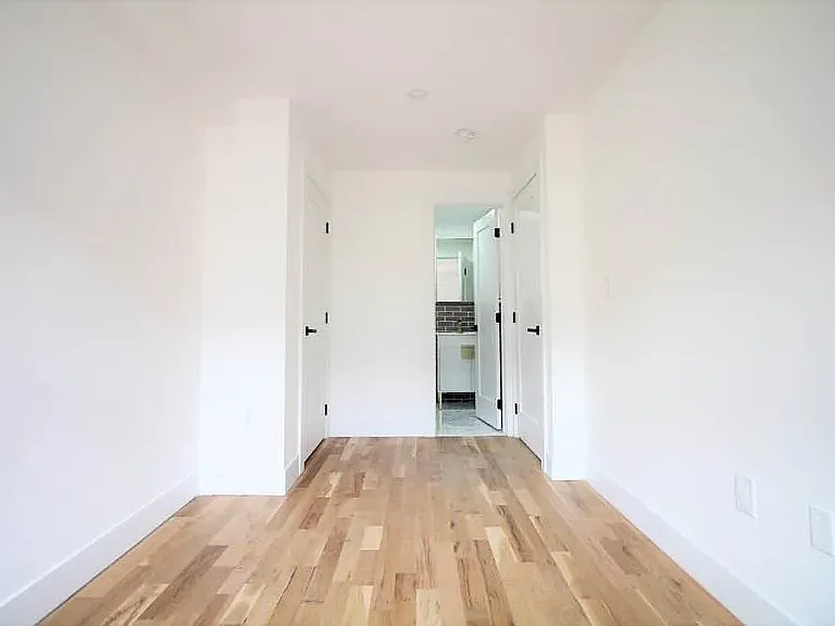 346A Chauncey St #1 — Photo 7