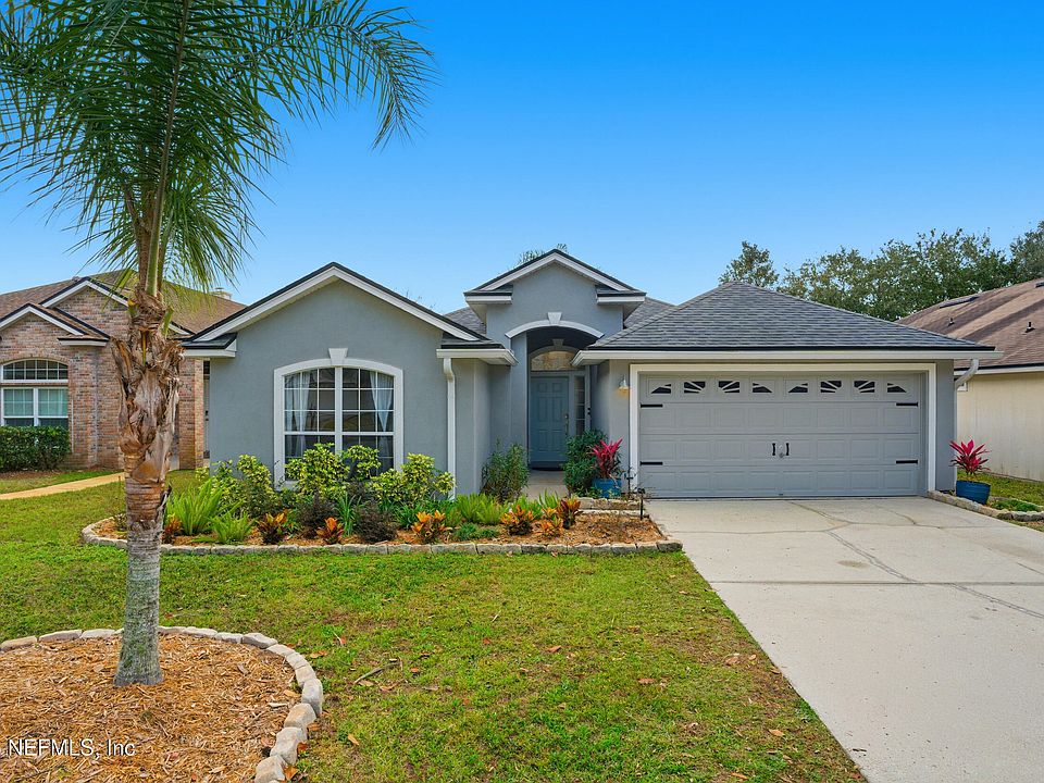 1st image of 852 MACKENZIE Circle