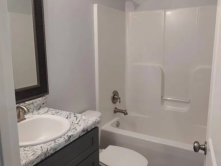 100 NE Kaleigh Paige Cir #A — Photo 20