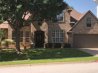 2116 Branchwood Dr, Grapevine, TX 76051