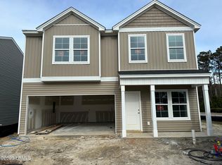 13 Chestnut St, Beaufort, SC 29906