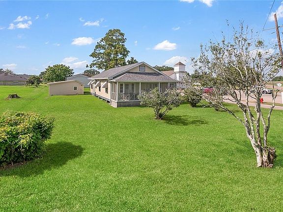 3rd image of 10767 River Rd