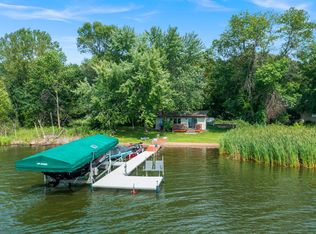 27680 Millicent Ln, Chisago City, MN 55013