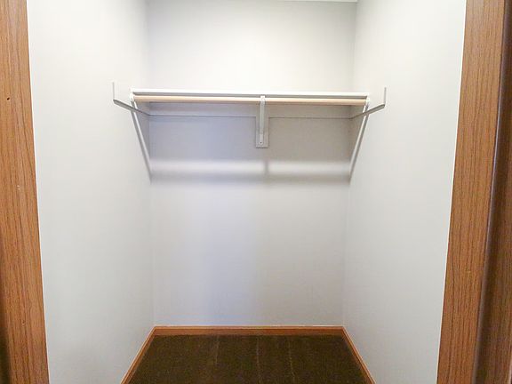 5th image of 408 McGoodwin Ave #L