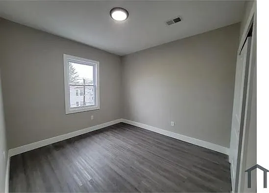 494 S 18th St #3 — Photo 3