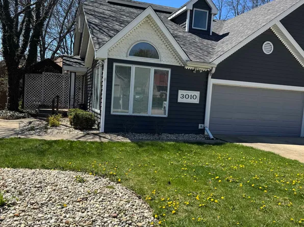 3010 Carefree Dr #8A, Rockford, IL 61114