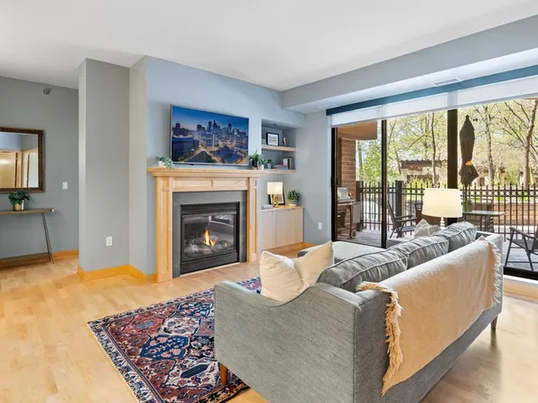 317 Groveland Ave Unit 106, Minneapolis, MN 55403