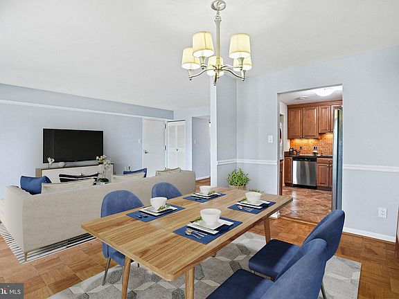 4th image of 108 Monroe St APT 301