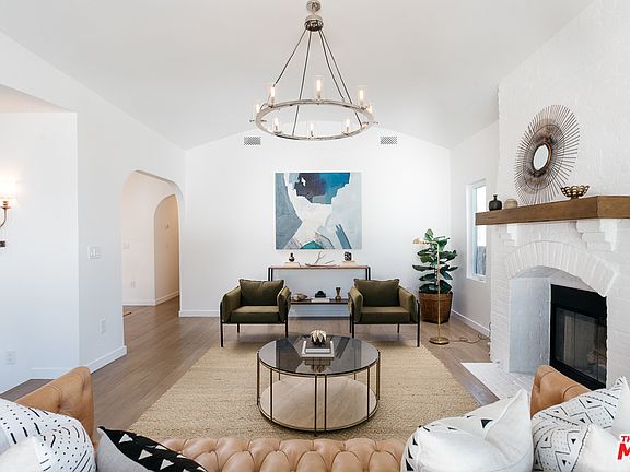 4th image of 3021 West Blvd