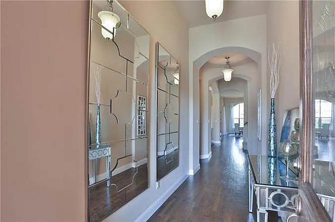 2529 Brandon Dr — Photo 4