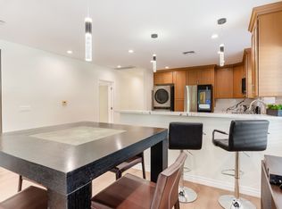 1419 N Orange Dr, Los Angeles, CA 90028