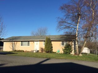 1118 37th St, Anacortes, WA 98221