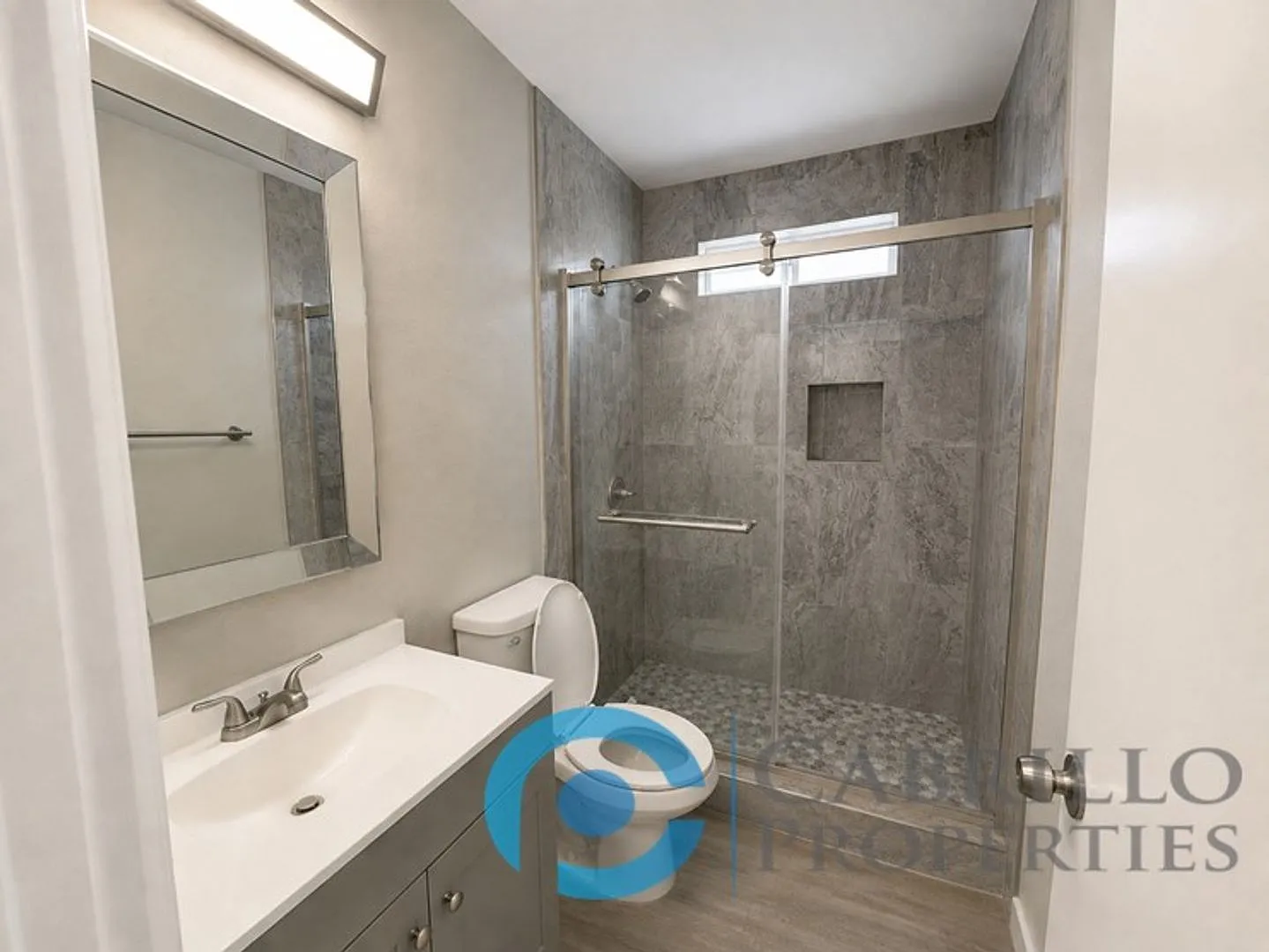 2 bed, 2.0 bath, 800 sqft, $2,795 — Photo 2