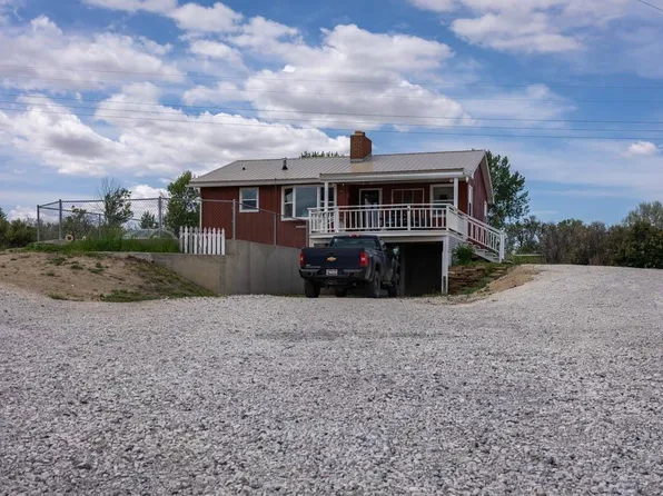 247 Hwy 32, Lovell, WY 82431