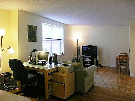 5th image of 6902 Narrows Ave