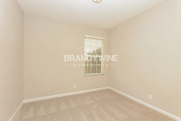 1777 Antebellum Dr — Photo 14