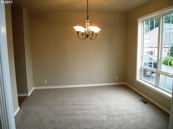 4th image of 3220 NE 11th Way