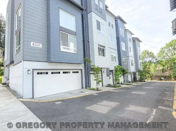 8321 NE 176th Ct Unit 102, Kenmore, WA 98028