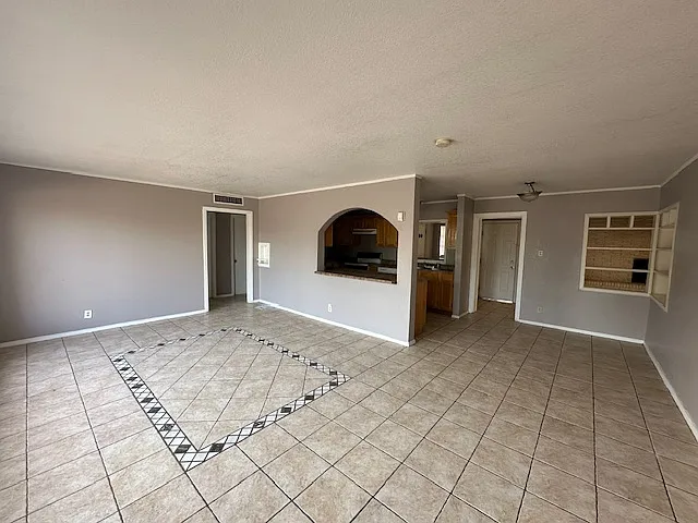 7405 Edgemere Boulevard El Paso, TX 79925 - 1 — Photo 2