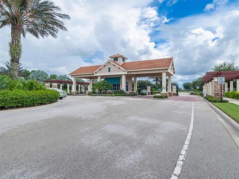1st image of 10477 Crooked Creek Dr