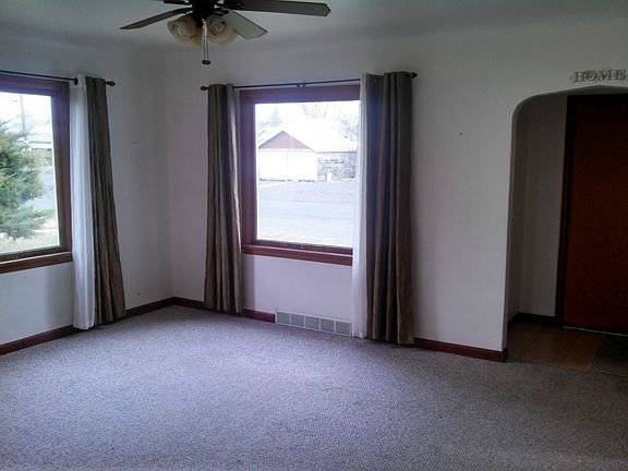 2nd image of 408 S Birch St