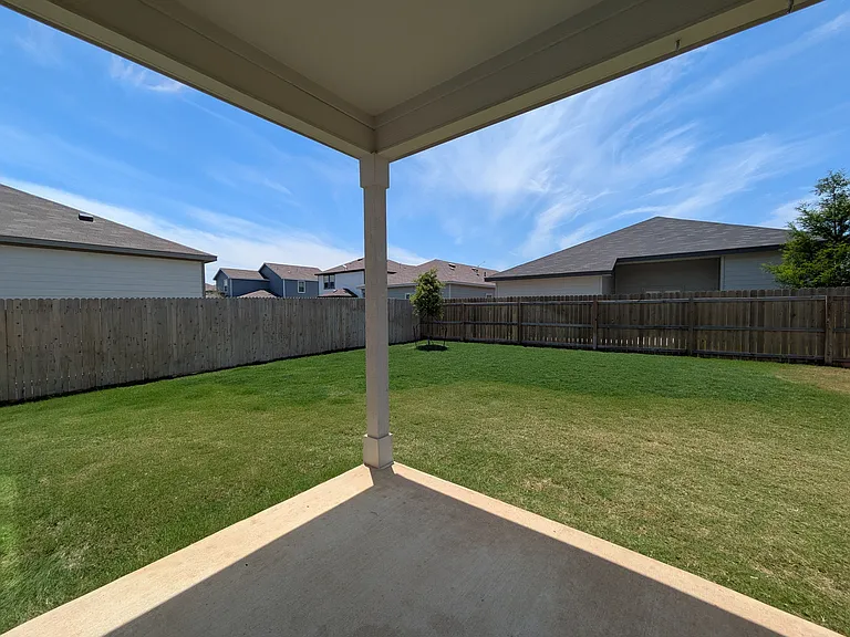 2548 Windle Ln — Photo 32