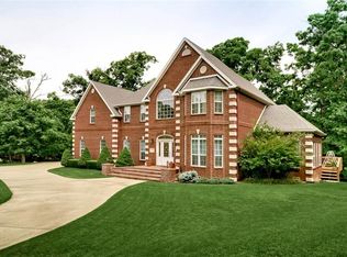 13650 Woodsong Trl, Bentonville, AR 72756