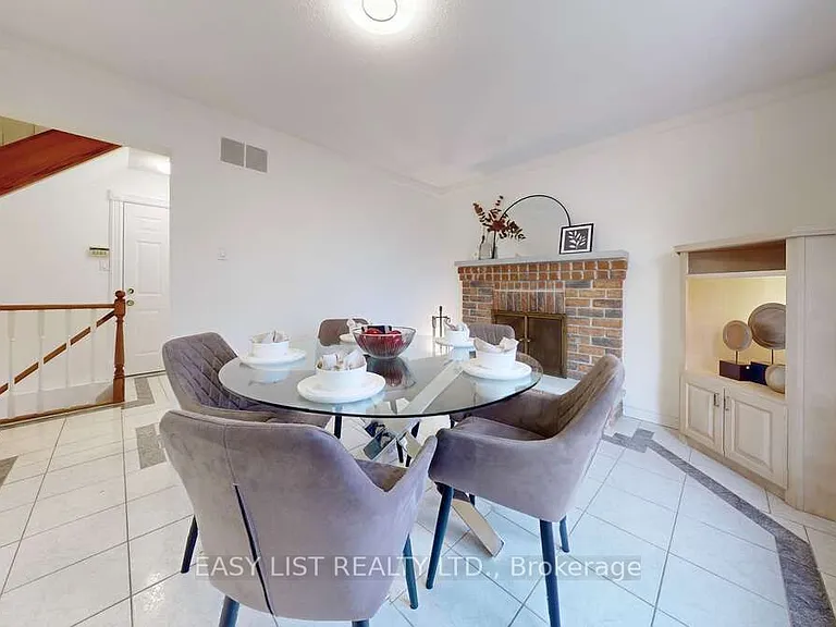 855 Queen St W #1 — Photo 26