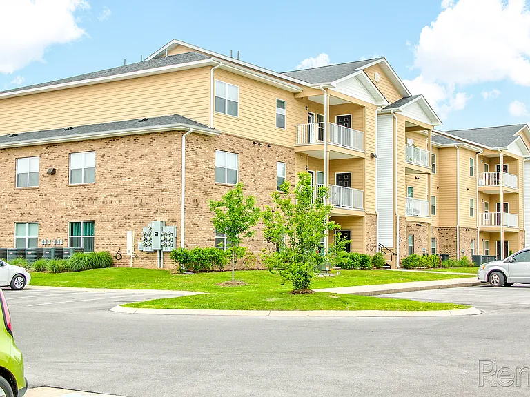 Buchanan Way Apartments — Photo 4