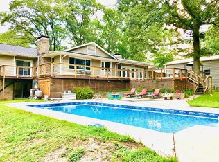 5107 Lake Valley Dr, Fayetteville, NC 28303