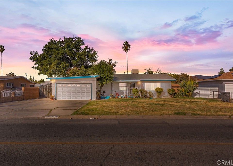 1st image of 40548 Acacia Ave