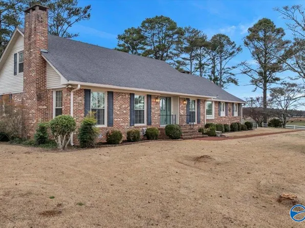 30882 State Highway 72, Hollywood, AL 35752