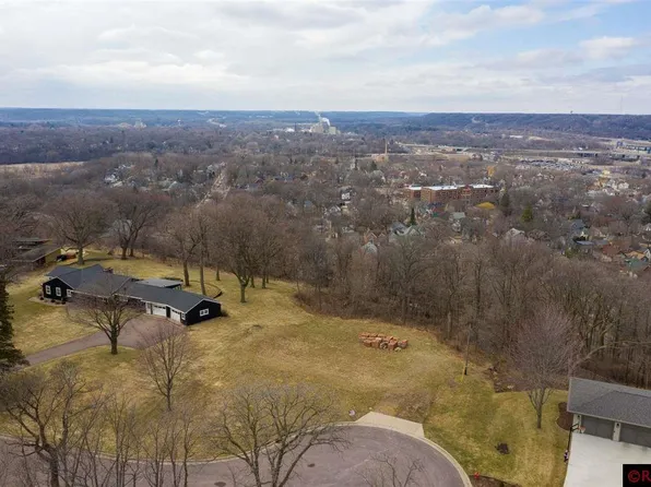 26 Sumner Hls, Mankato, MN 56001