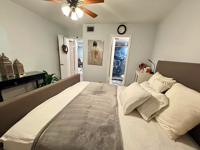 301 Knotty Pine Cir #B-2 — Photo 18