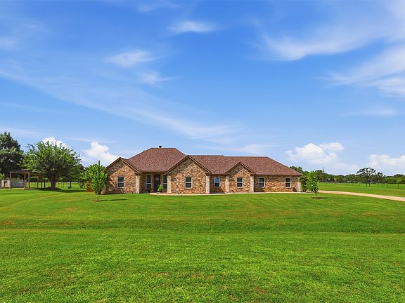 2nd image of 2425 Pecan Springs Rd