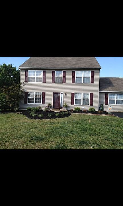 1st image of 105 Black Duck Ct